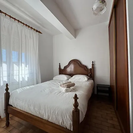 Casa Outeiro Polo 1 Apartamento *