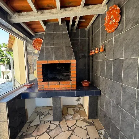 Casa Outeiro Polo 1 * Marinhas (Braga)
