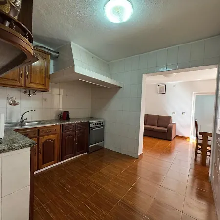 Casa Outeiro Polo 1 Marinhas (Braga)