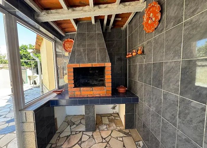 Casa Outeiro Polo 1 * Marinhas (Braga)